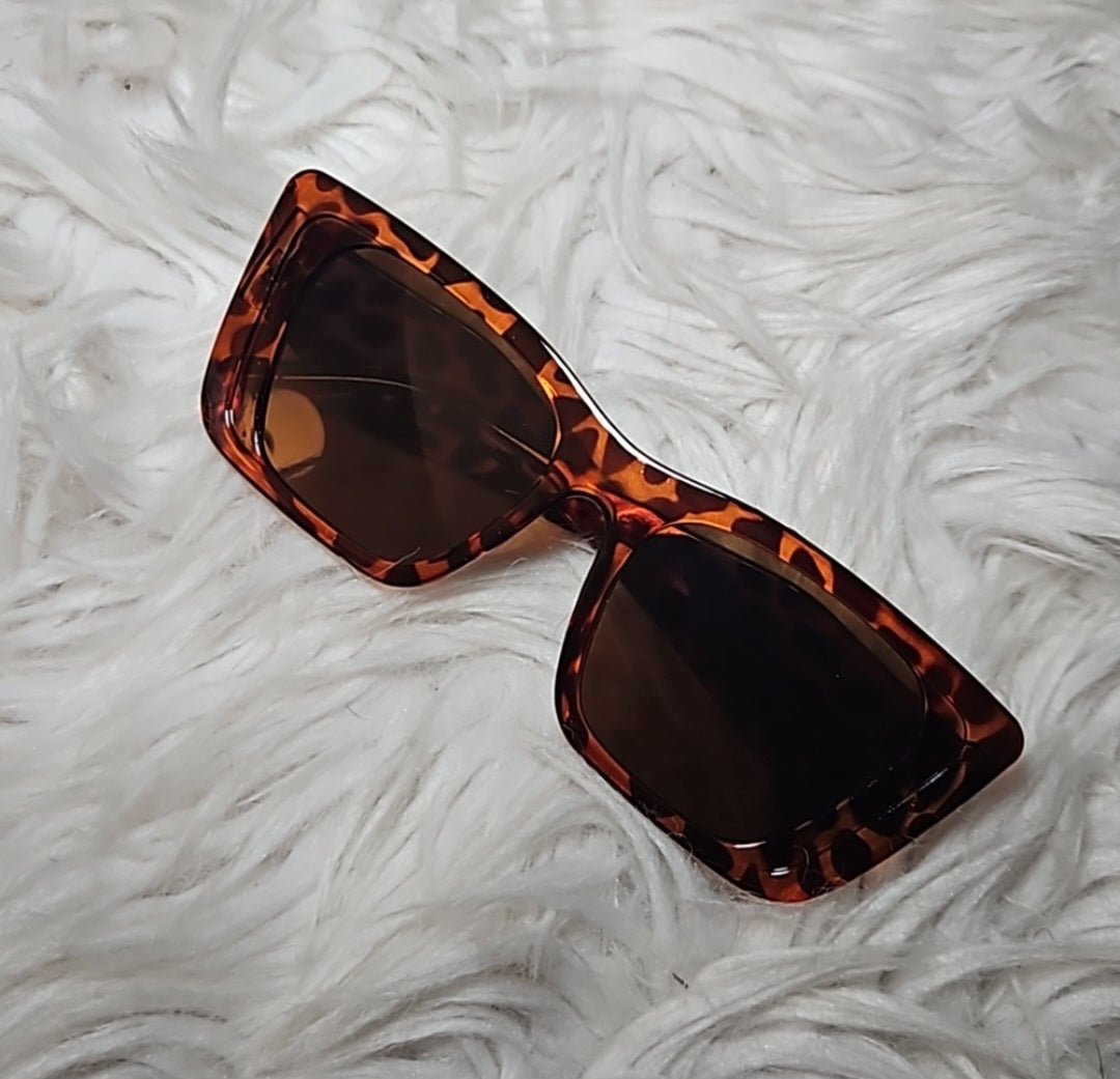 Tortoiseshell Cat Eye Sunnies