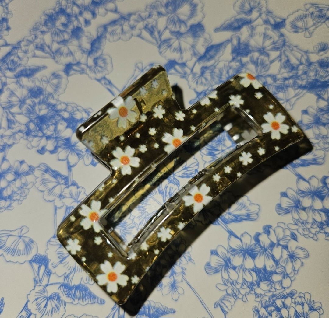 Daisy Dreams Claw Clip Collection