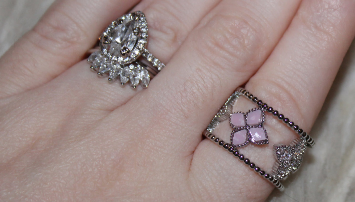 Petal Aura Adjustable Ring