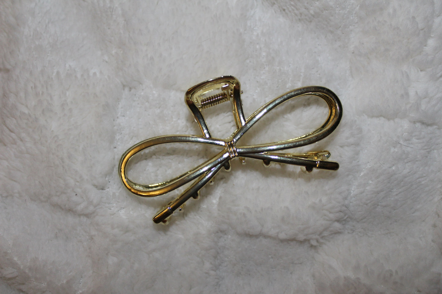 Golden Aura Bow Hair Clip
