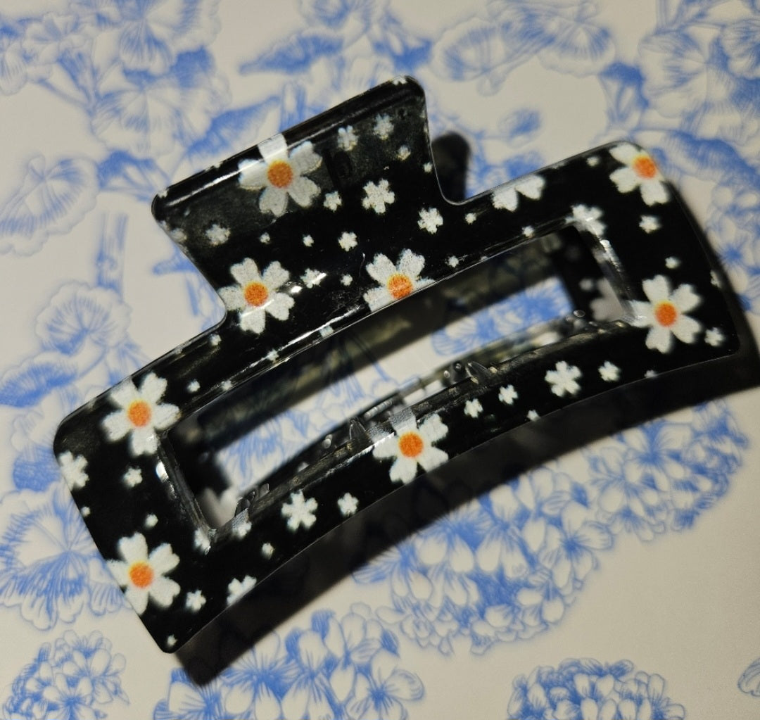 Daisy Dreams Claw Clip Collection