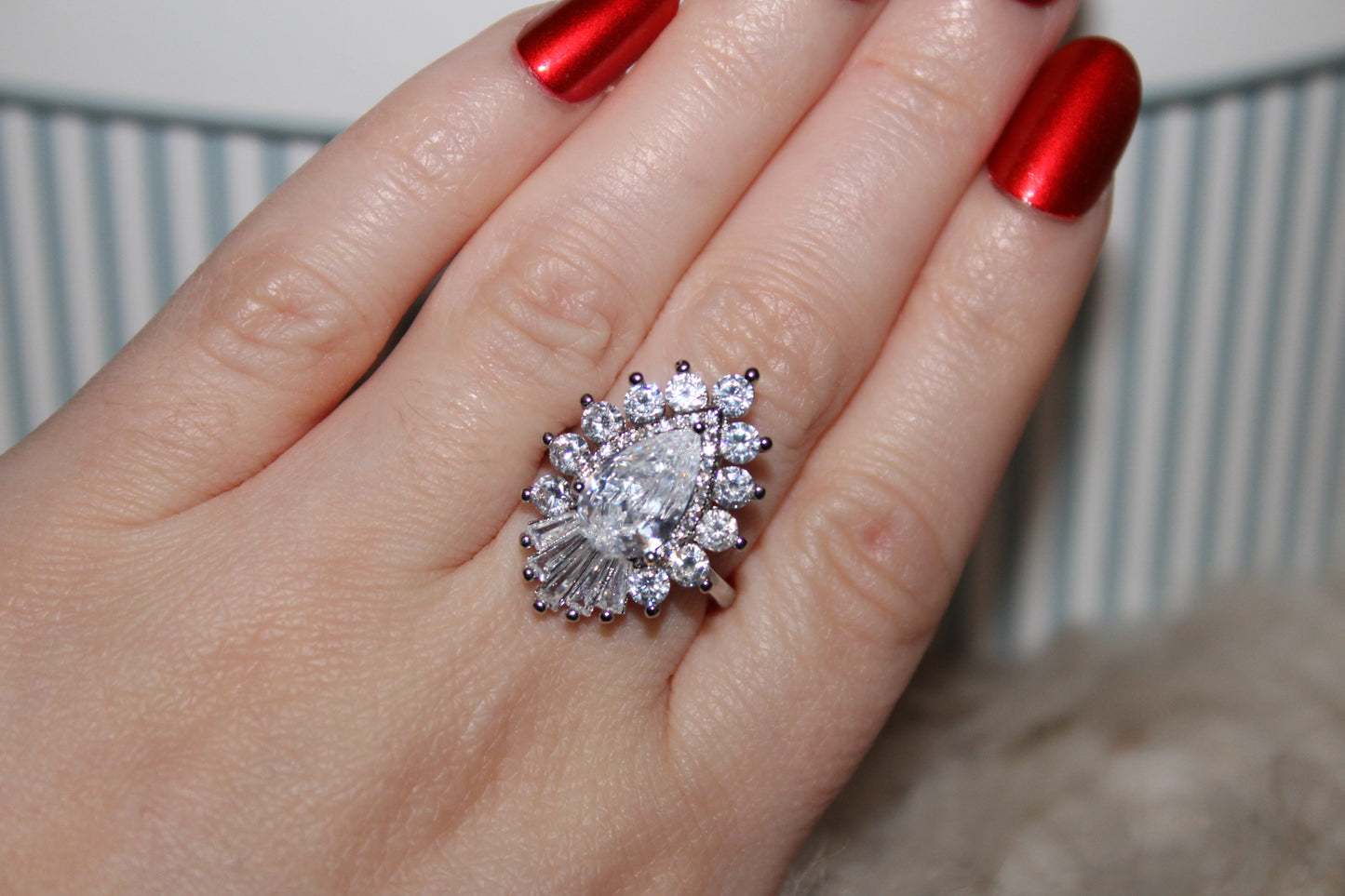 Goddess Glow Halo Ring